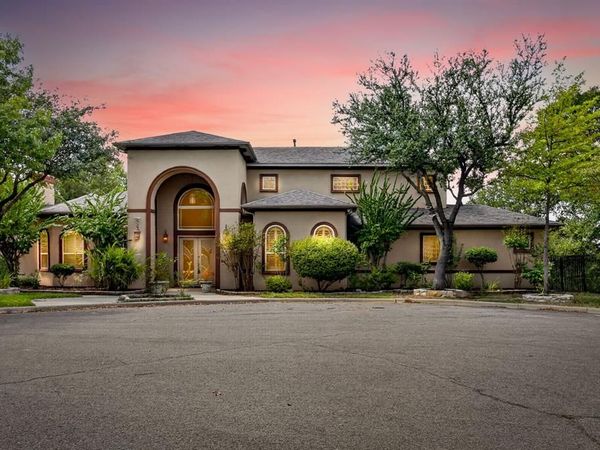 544 Waterchase Drive, Fort Worth, TX 76120