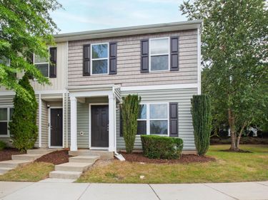 2931 Berkeley Springs Place, Raleigh, NC 27616