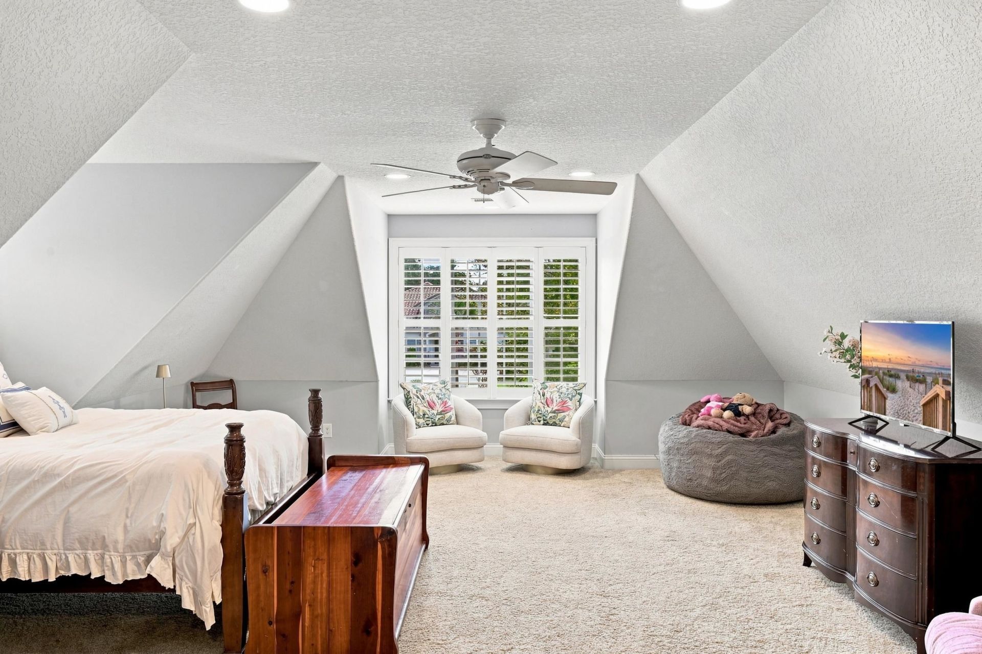 460 Chamberlin Dr. Photo 43