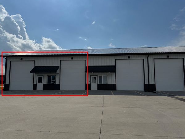 200 Greenfield Dr, Unit A, Tiffin, IA 52340