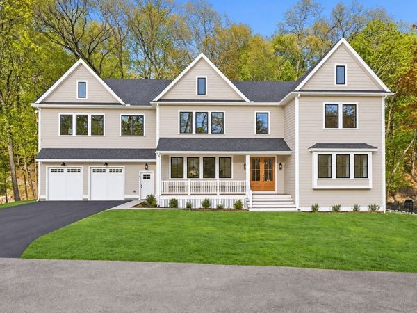 8 Priscilla Lane, Winchester, MA 01890