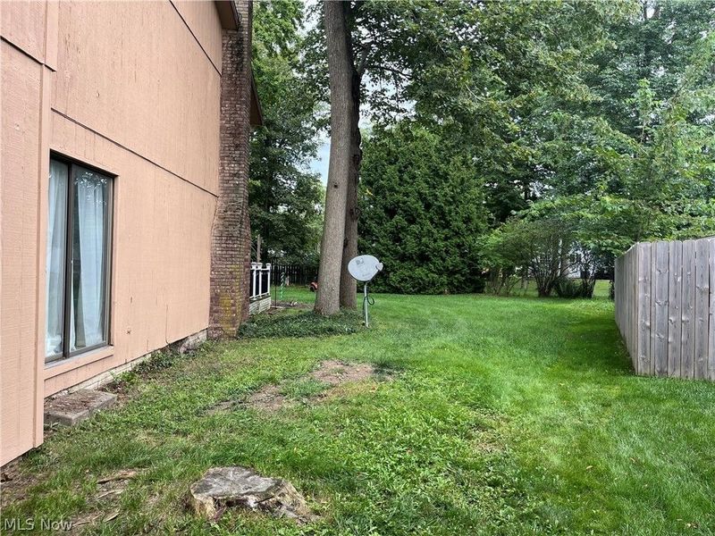 17022 Eagles Nest Circle, Strongsville, OH 44136 Photo 4