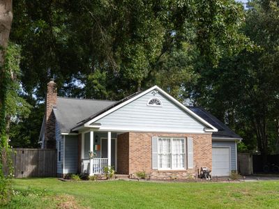 121 Mill Pond Court, Summerville, SC 29485
