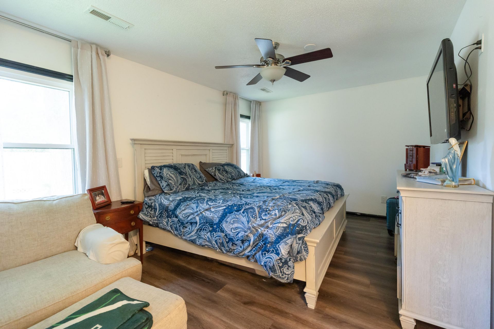 121 Mill Pond Court Photo 10