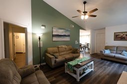 121 Mill Pond Court photo 4