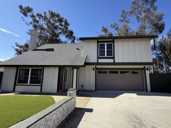 8113 Blythe Ct, San Diego, CA 92126