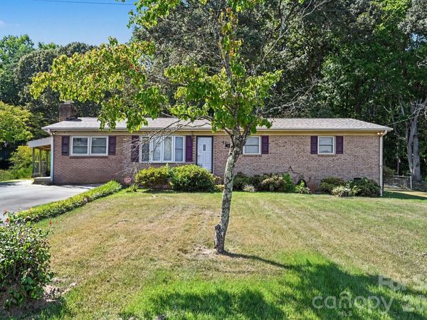 141 Howie Street, Mount Holly, NC 28120