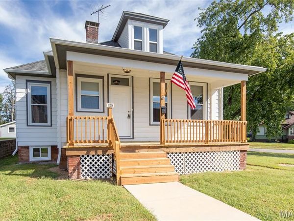 629 E C Street , Belleville, IL 62220