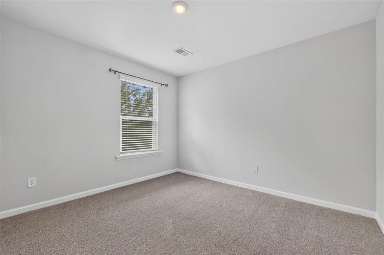 464 Cedarview Road Photo 29
