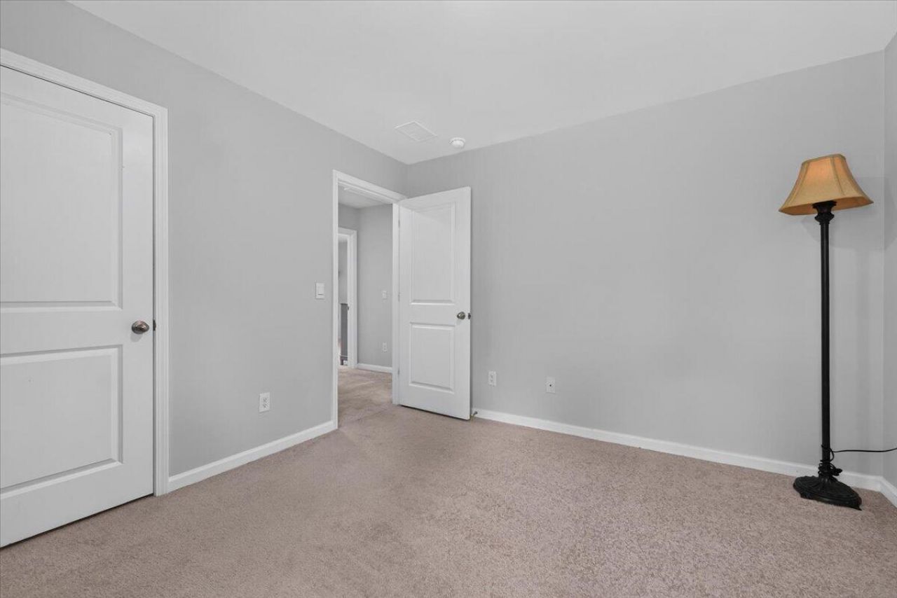 464 Cedarview Road Photo 29