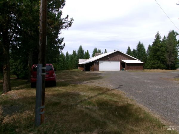 240 Ridgeway Drive, Elk City, ID 83525