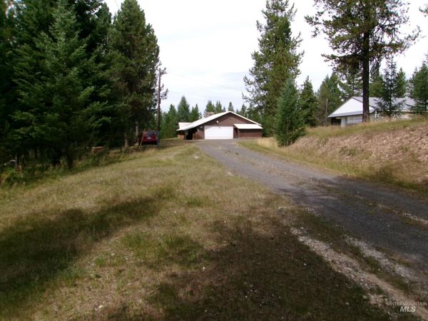 240 Ridgeway Drive, Elk City, ID 83525