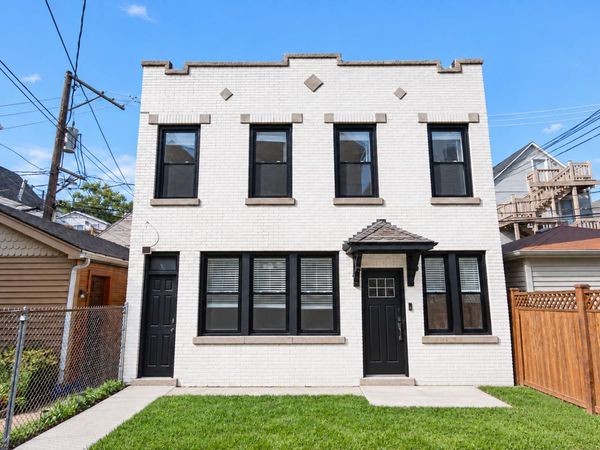 1328 W Nelson Street , Unit CH, Chicago, IL 60657