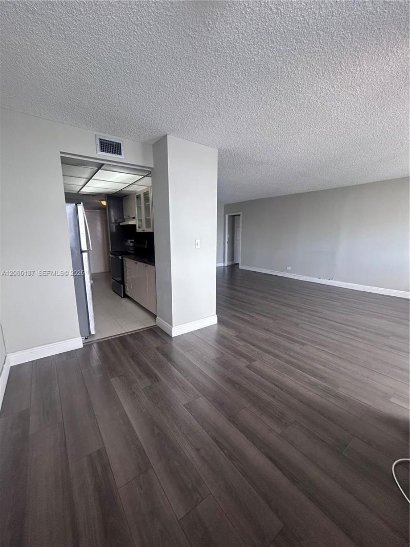 251 174, Unit 1601, Sunny Isles Beach, FL 33160 Photo