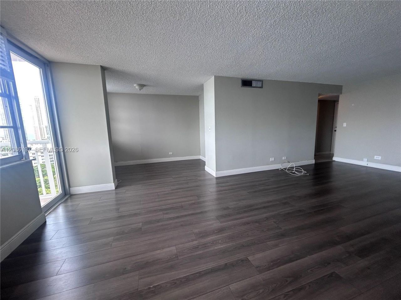 251 174, Unit 1601, Sunny Isles Beach, FL 33160 Photo