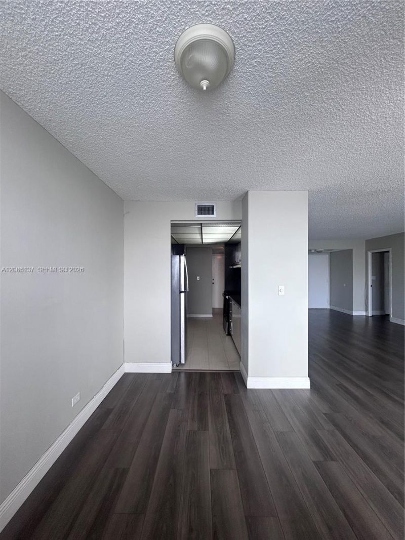 251 174, Unit 1601, Sunny Isles Beach, FL 33160 Photo