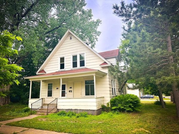 1703 7th Street, Unit 1, Menomonie, WI 54751