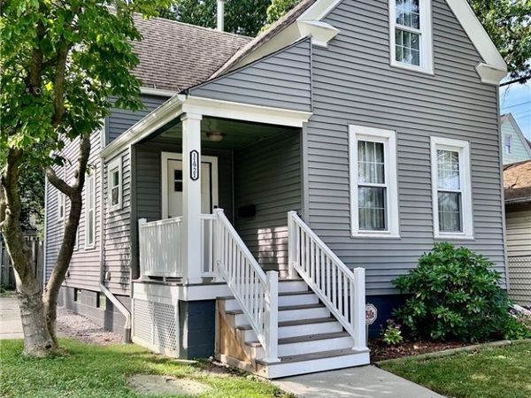 11921 Franklin Boulevard , Lakewood, OH 44107