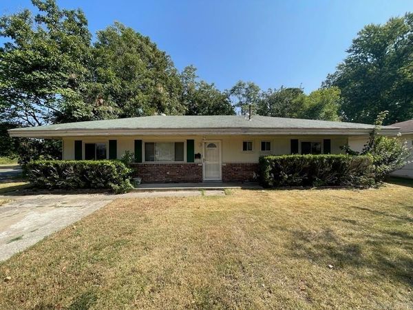 14 Althea Cir Circle , Little Rock, AR 72209