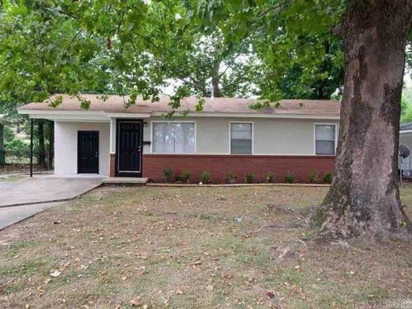8915 Merrivale Dr Drive, Little Rock, AR 72209