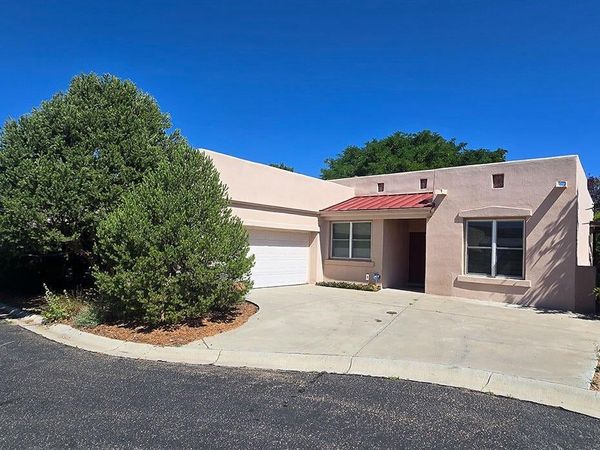 3 Broken Rock Place , Santa Fe, NM 87508