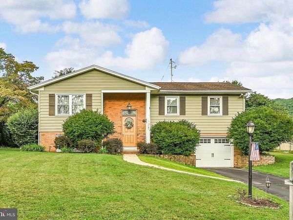 101 TIMBER ROAD , POTTSVILLE, PA 17901
