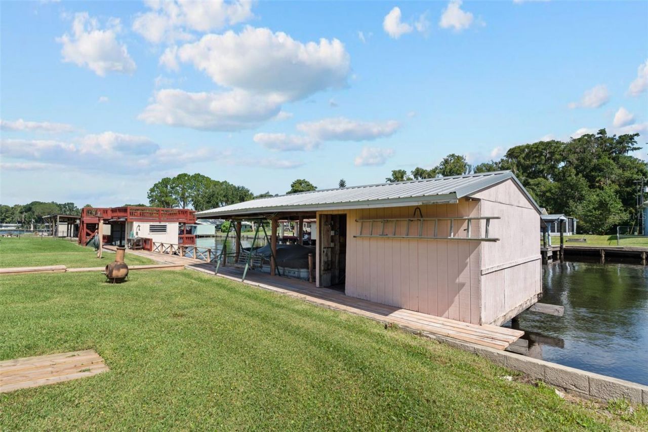 1630 Paradise Lane, Astor, FL 32102 Photo
