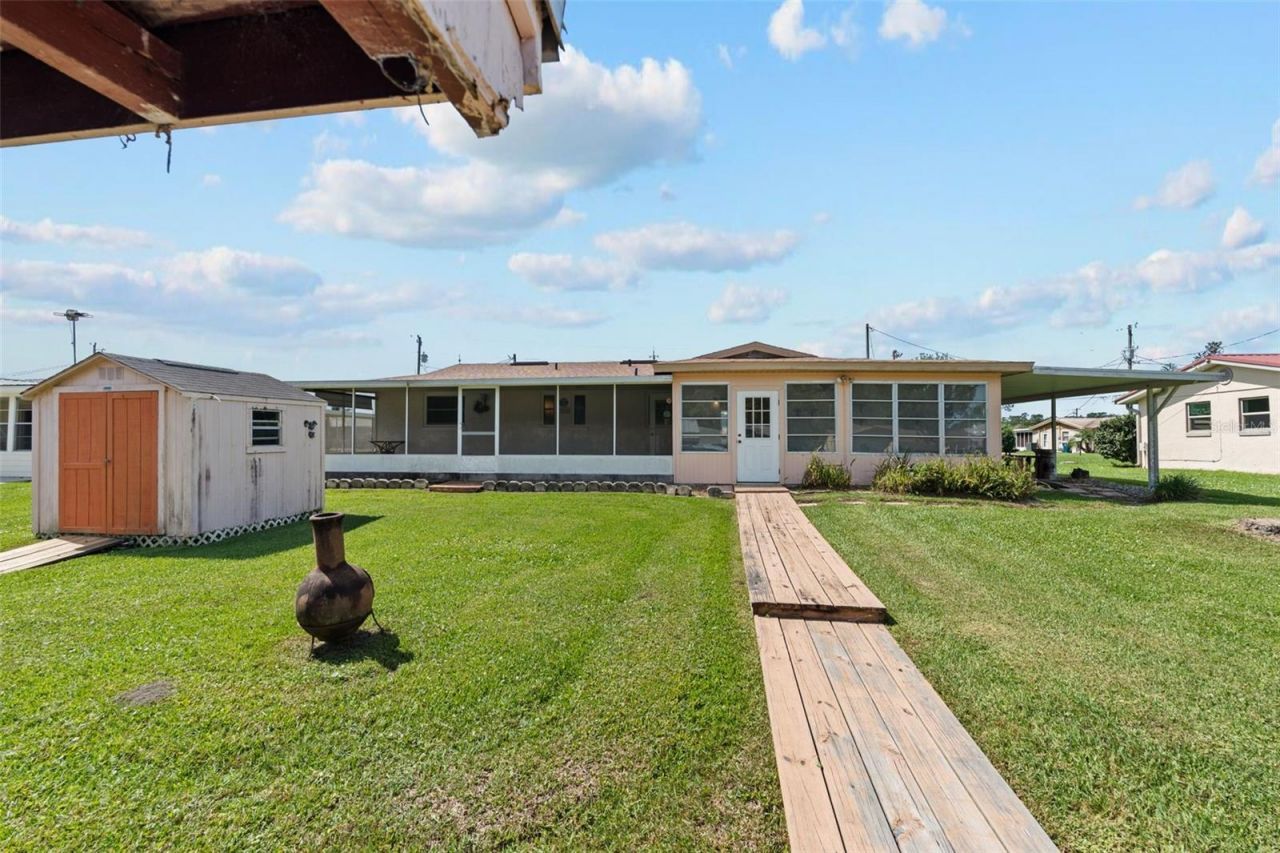 1630 Paradise Lane, Astor, FL 32102 Photo