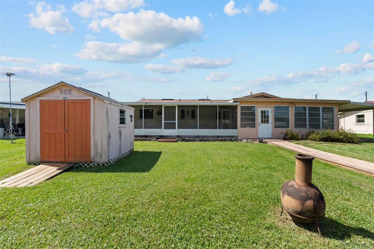 1630 Paradise Lane, Astor, FL 32102 Photo