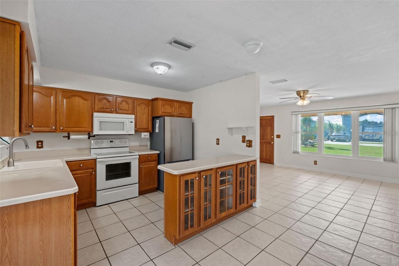 1630 Paradise Lane, Astor, FL 32102 Photo