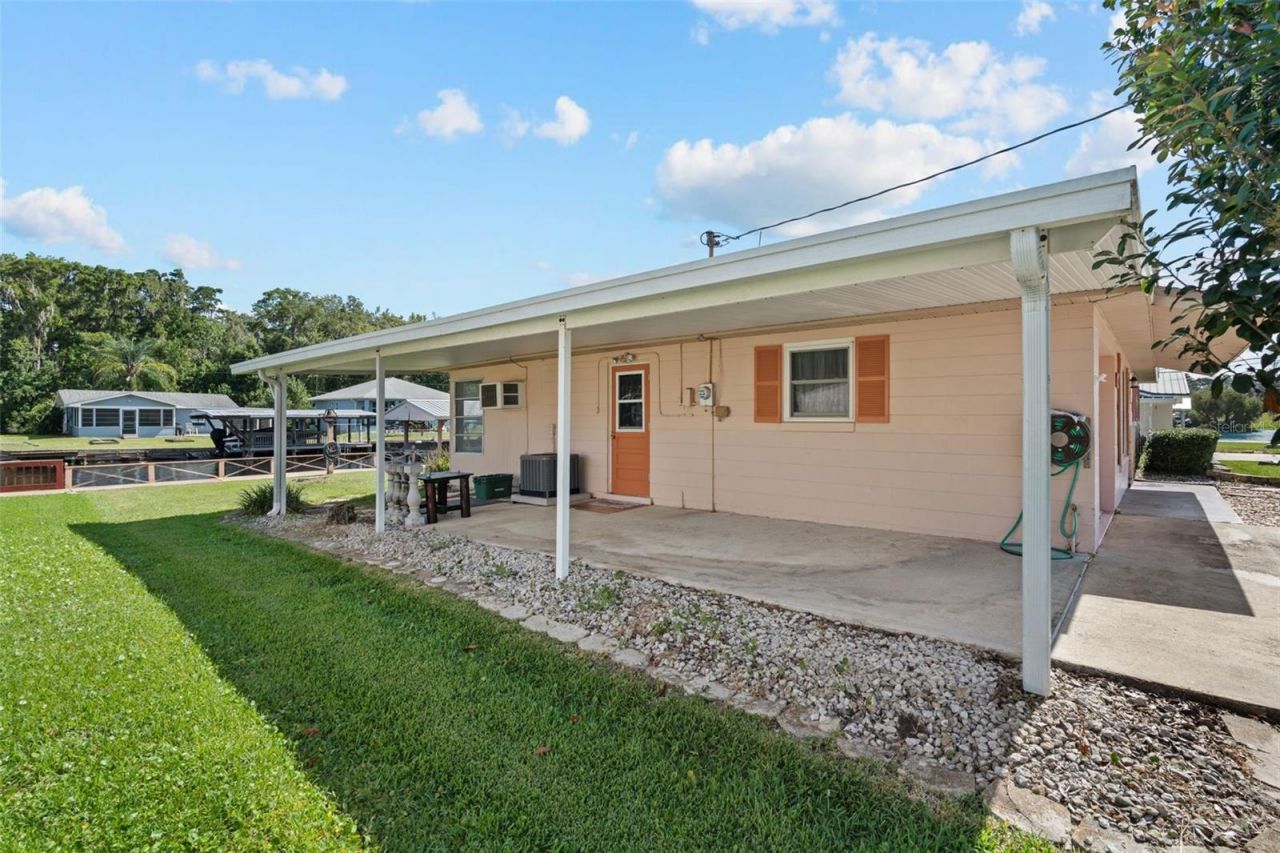 1630 Paradise Lane, Astor, FL 32102 Photo