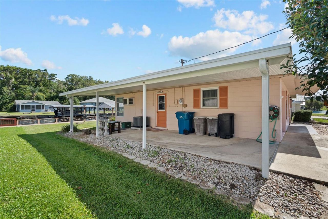 1630 Paradise Lane, Astor, FL 32102 Photo