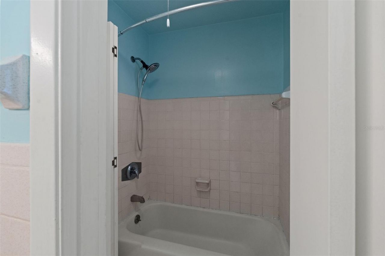 1630 Paradise Lane, Astor, FL 32102 Photo