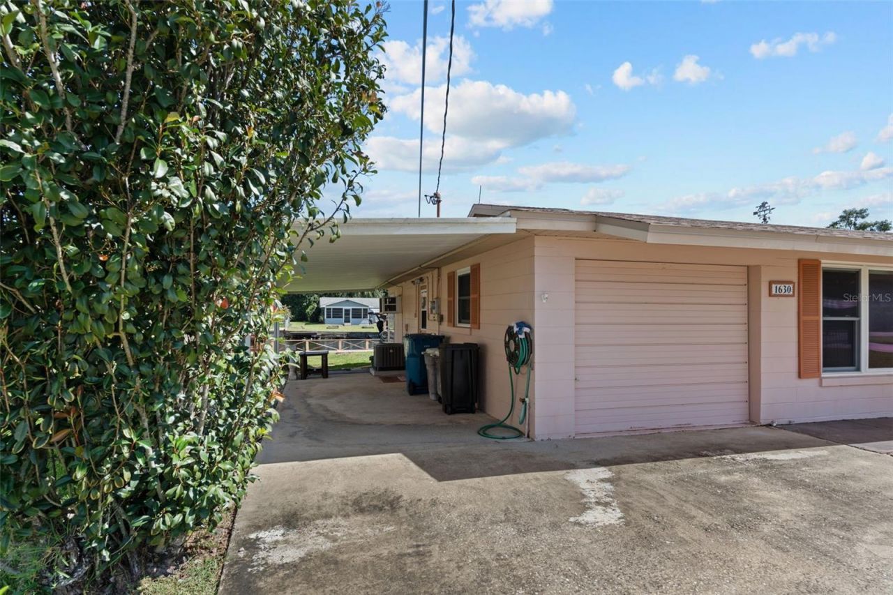 1630 Paradise Lane, Astor, FL 32102 Photo