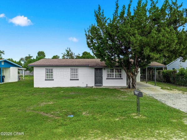 1136 Transmitter Road , Panama City, FL 32401