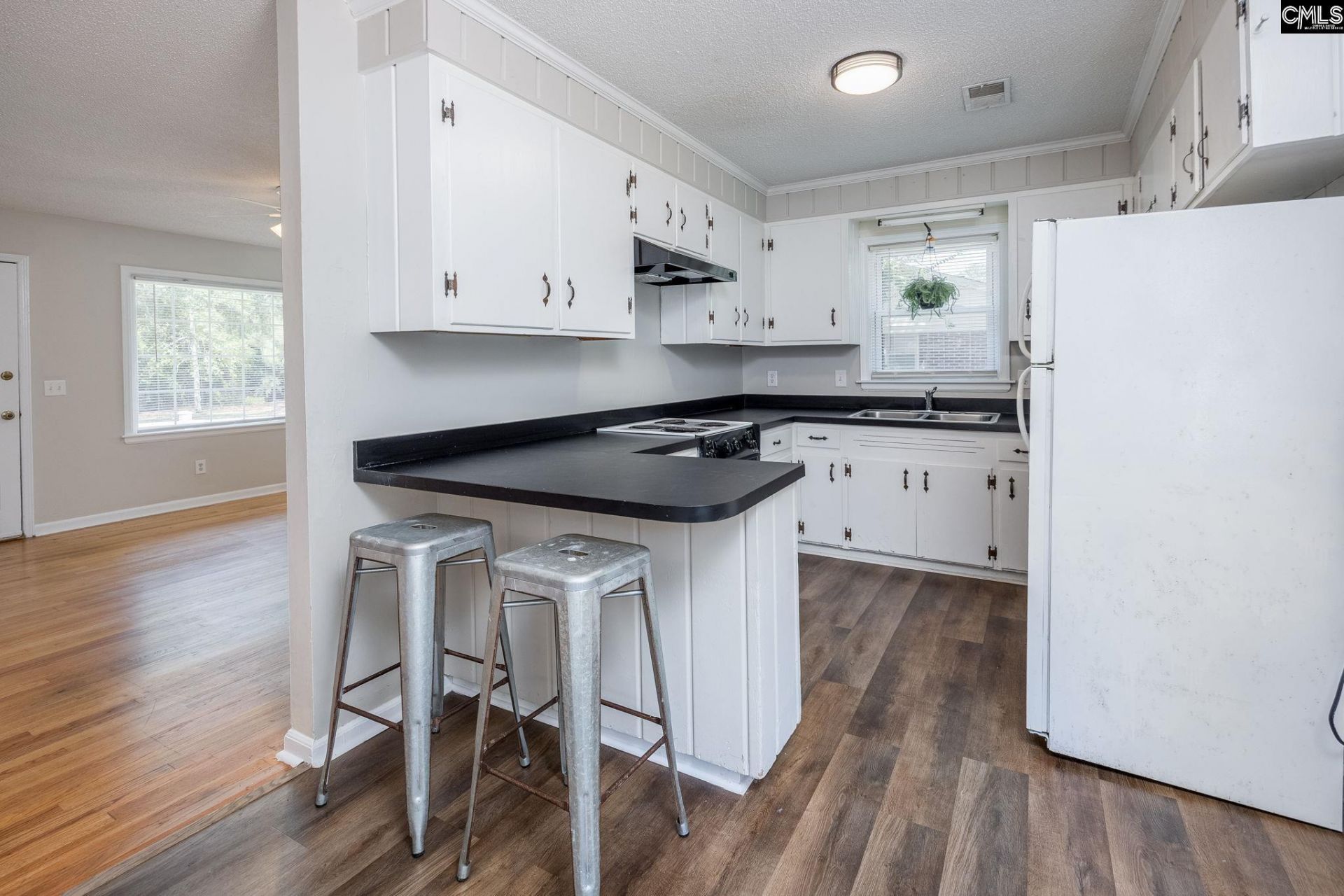 100 Wessinger Drive Photo 17