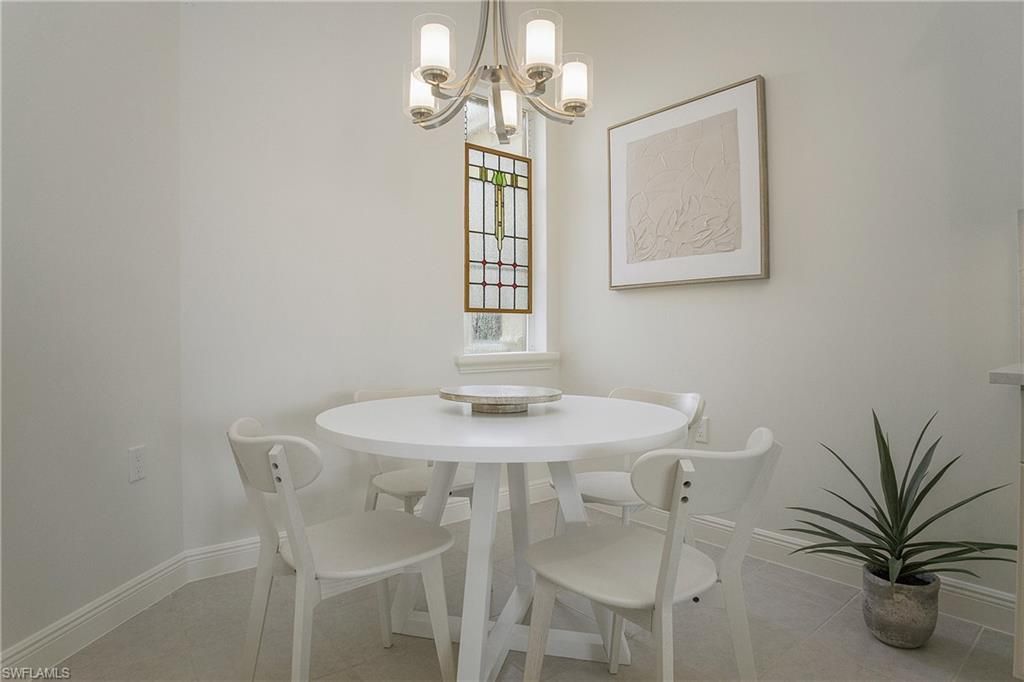 3093 Aviamar Cir, Unit 7-203, Naples, FL 34114 Photo