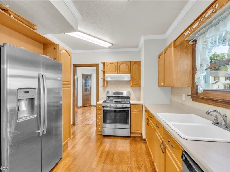5110 Albertly Avenue, Parma, OH 44134 Photo 9
