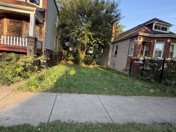 6945 S Claremont Avenue , Chicago, IL 60636