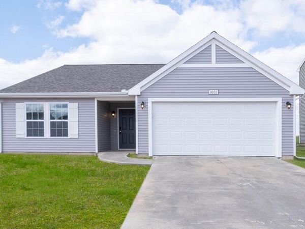 5571 Mammoth Drive SE, Caledonia, MI 49316