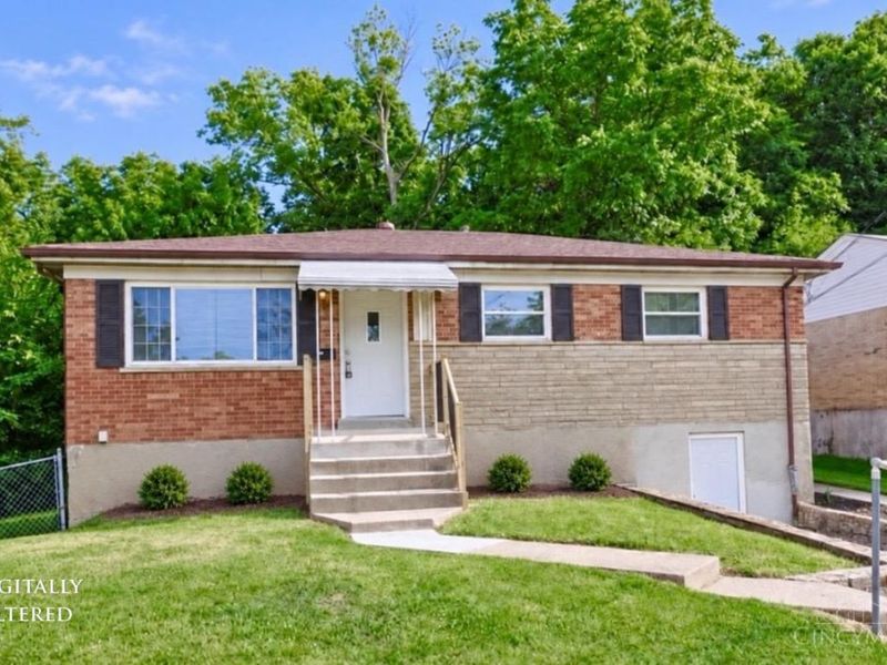 3065 Aquadale Lane, Cincinnati, OH 45211 Photo 1