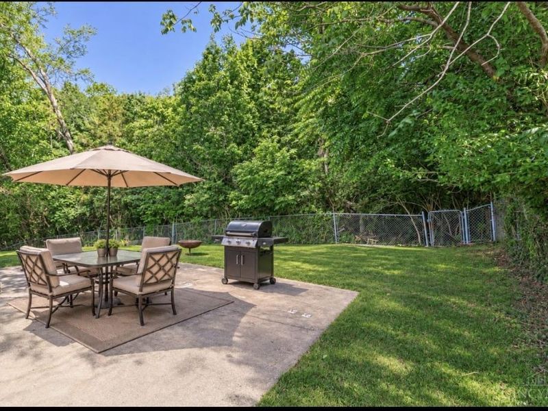 3065 Aquadale Lane, Cincinnati, OH 45211 Photo 22