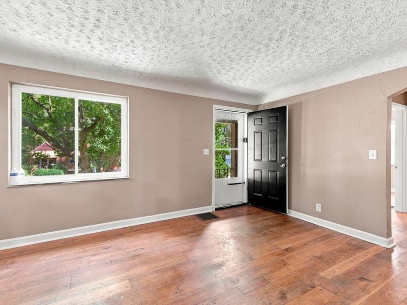 6135 Argus Road, Cincinnati, OH 45224 Photo 4