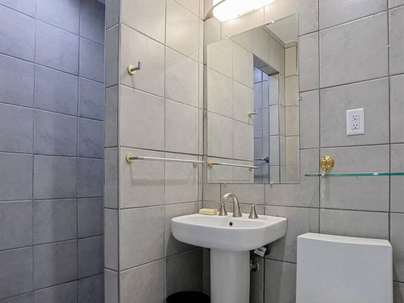 3900 Rose Hill Avenue, Unit 801B, Cincinnati, OH 45229 Photo 36