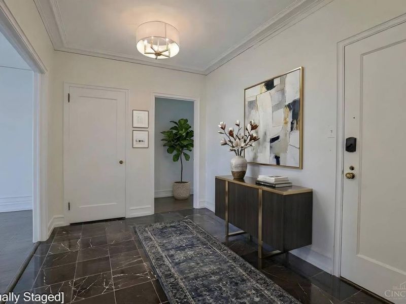 3900 Rose Hill Avenue, Unit 801B, Cincinnati, OH 45229 Photo 5