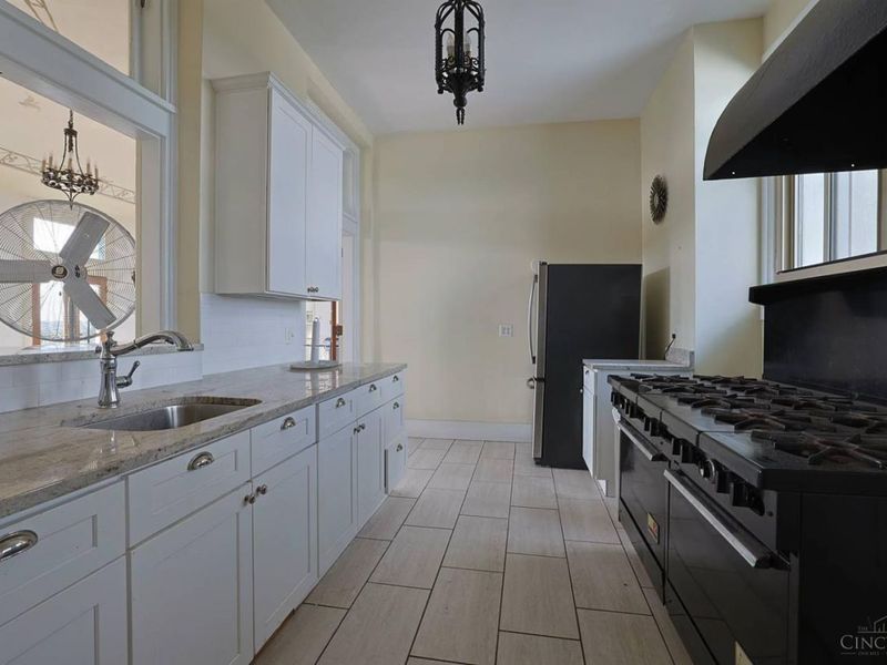 3900 Rose Hill Avenue, Unit 801B, Cincinnati, OH 45229 Photo 58
