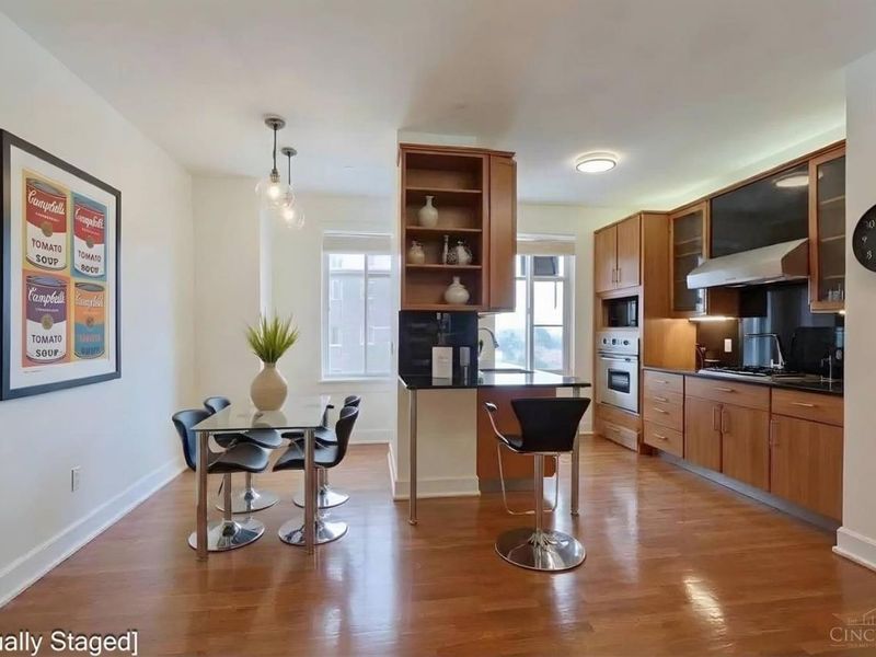 3900 Rose Hill Avenue, Unit 801B, Cincinnati, OH 45229 Photo 9