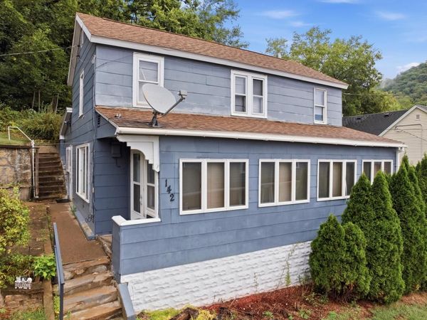 142 Washinton STREET, Fountain City, WI 54629