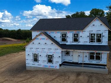 5590 Rolling Meadows Way , Camillus, NY 13031