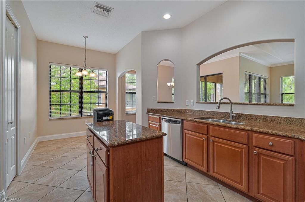 1244 Carpazi Ct, Unit 1, Naples, FL 34105 Photo